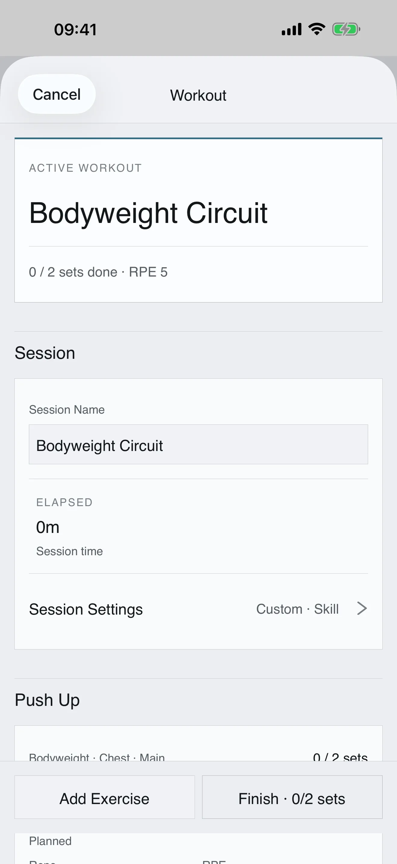 Tuwa app active workout screen showing a Bodyweight Circuit session, session settings, exercise rows, and workout controls